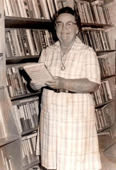 Edna Liggin in the Bookmobile